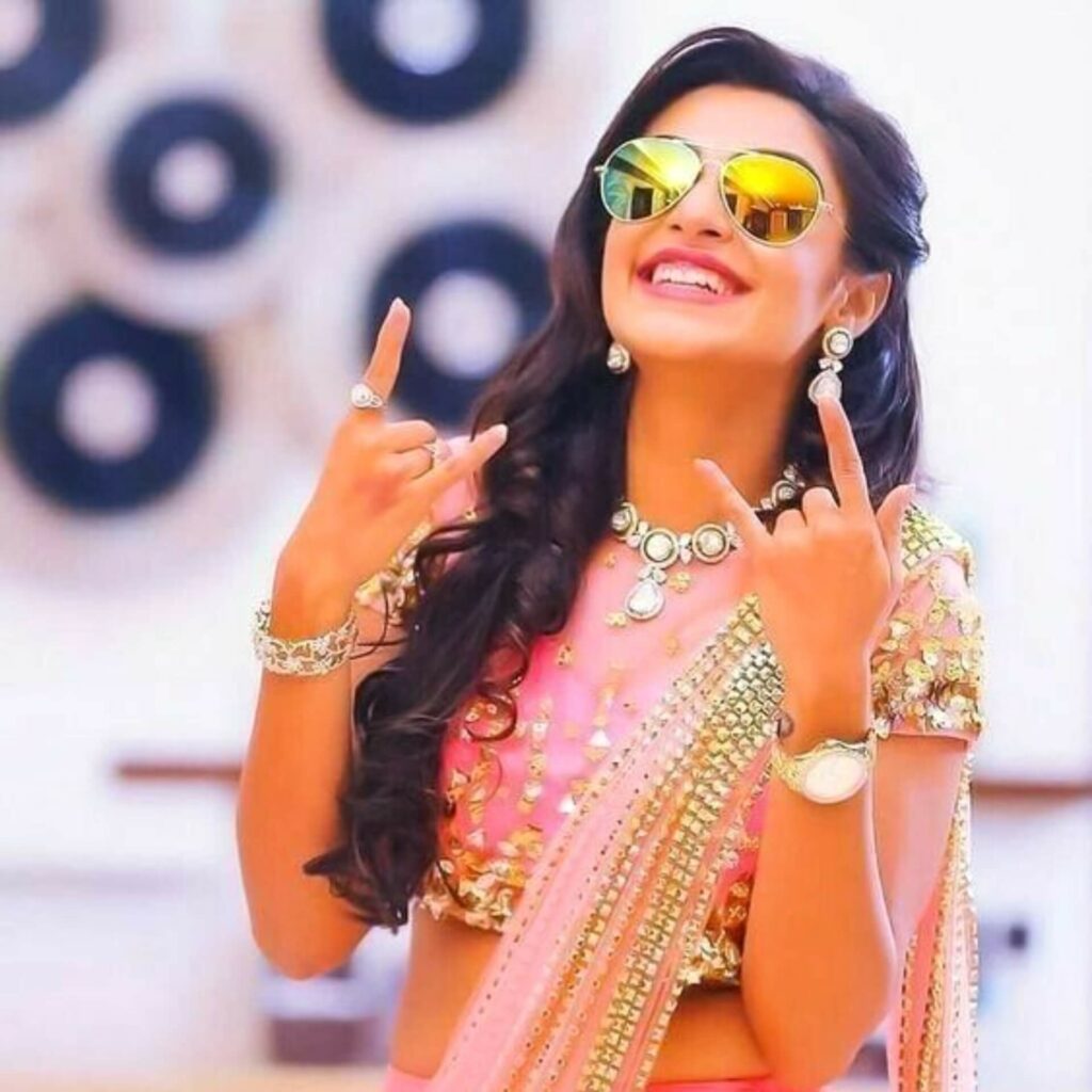 Girls DP Ideas 2022