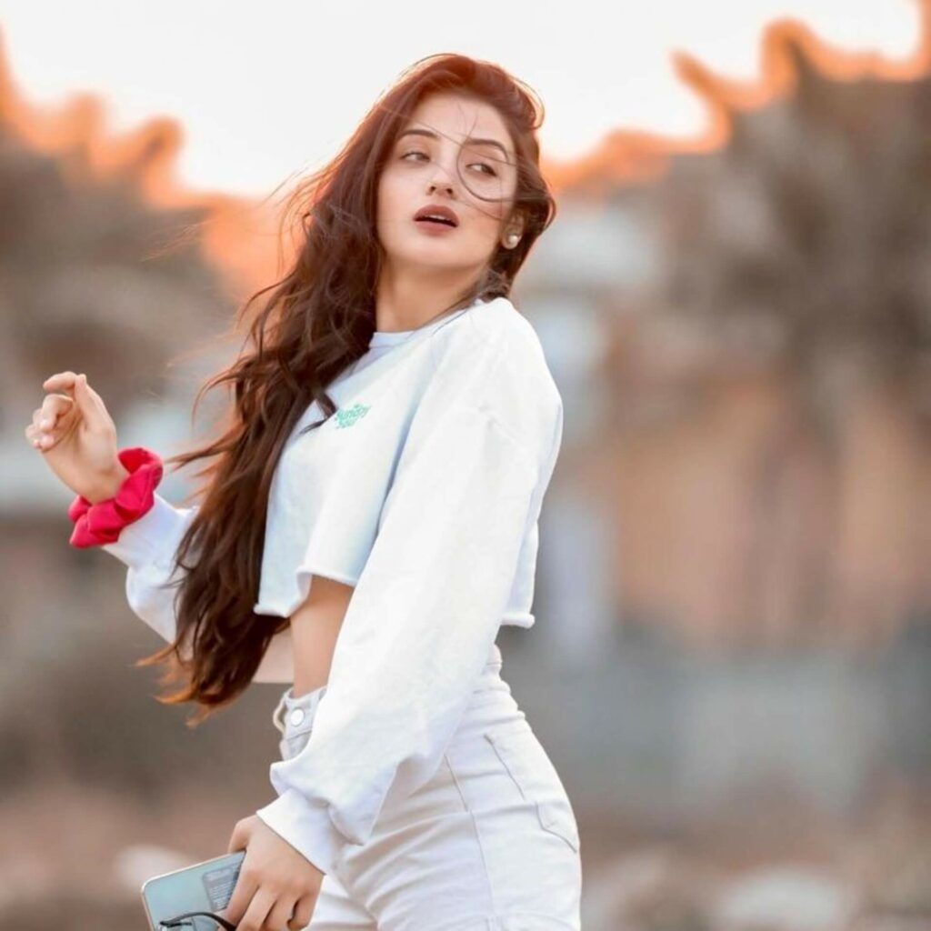 Best Dp for Girls