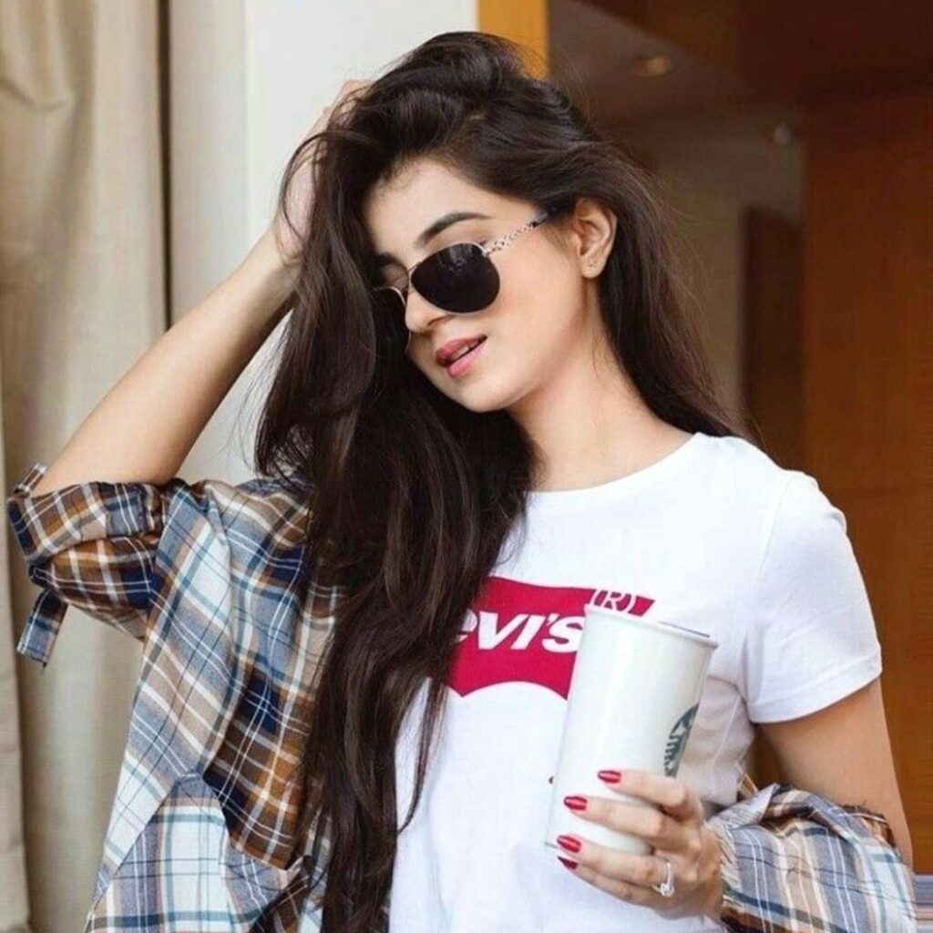 Unique Girls DP