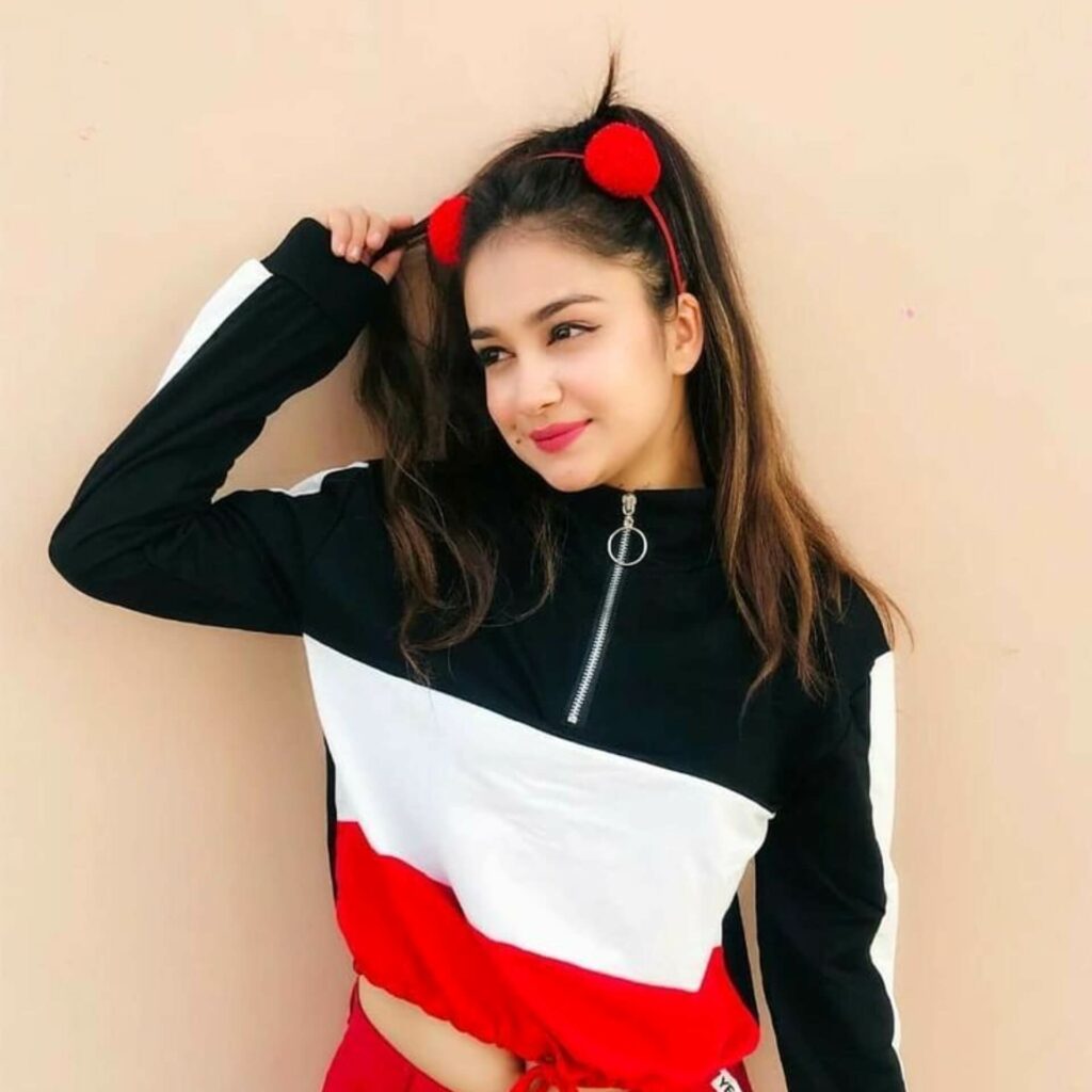 Aesthetic Girls DP