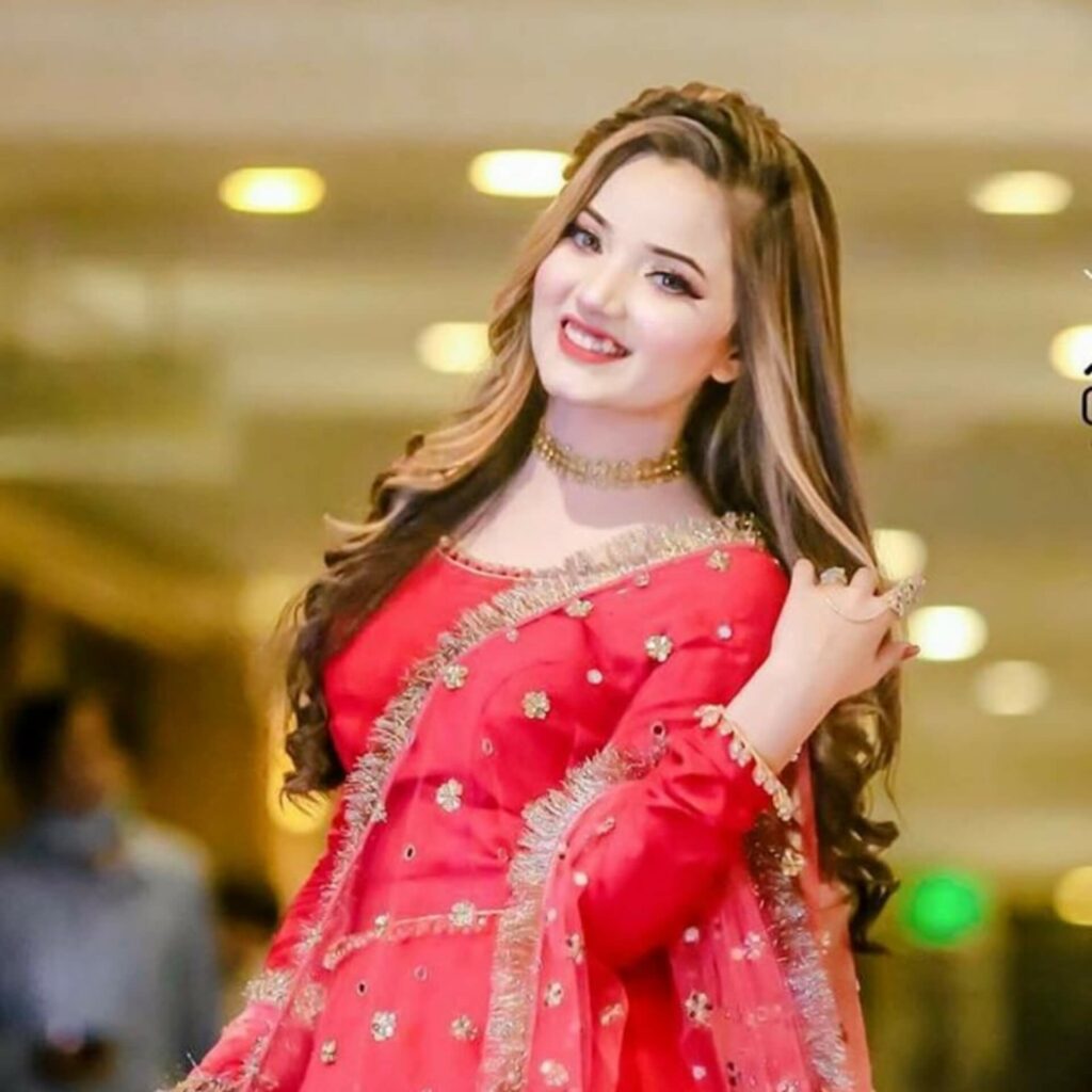 Cute Girl Pic for Dp