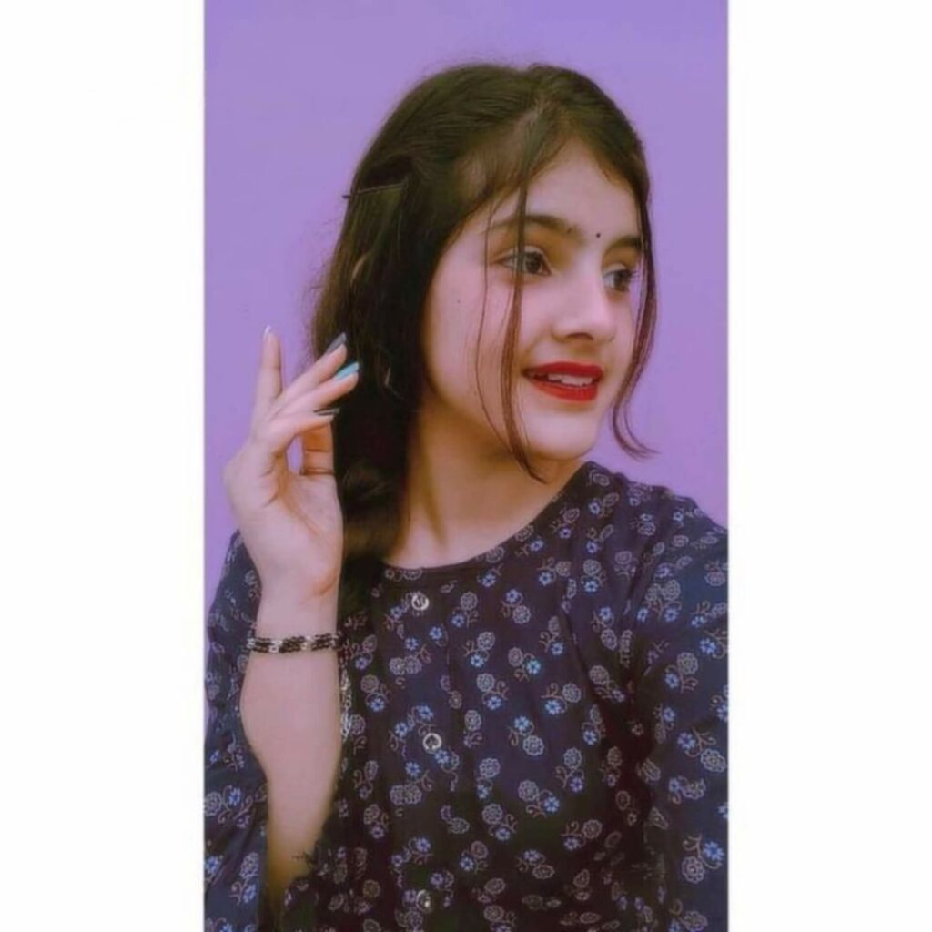 Cute Girl Pic for Dp