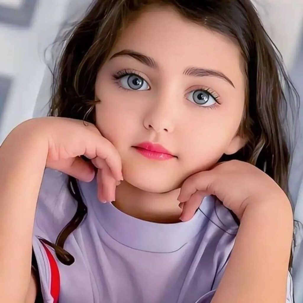 Cute baby girl pic for Profile