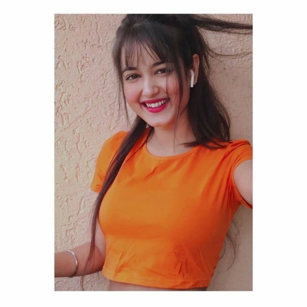 Cute DP for WhatsApp